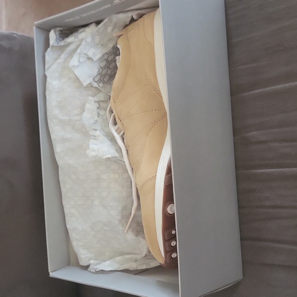 NWT Rockport sneakers